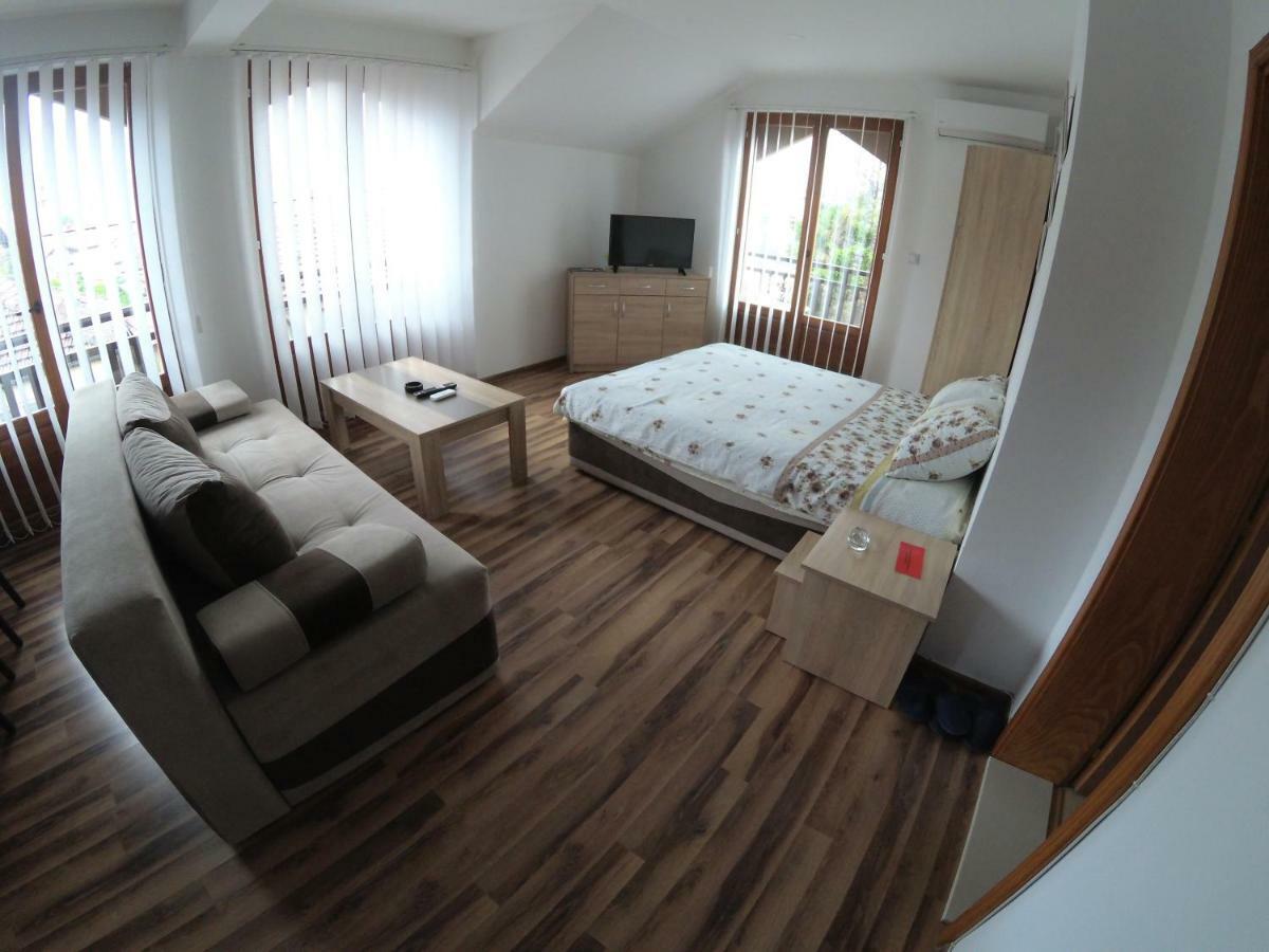 Apartment And Rooms Konak Visegrad Ngoại thất bức ảnh